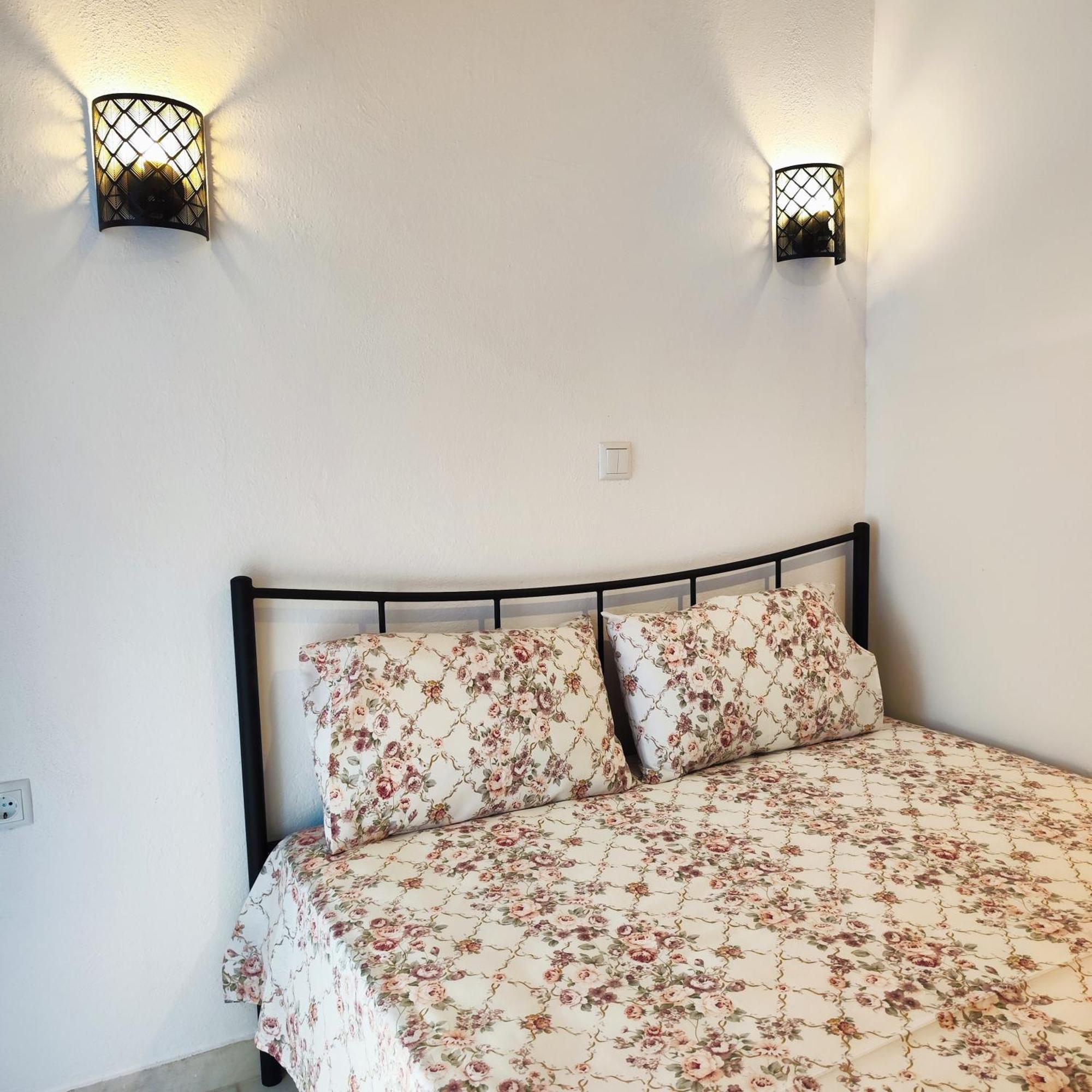 Nea Skioni Comfy Apartments - Halkidiki Eksteriør billede